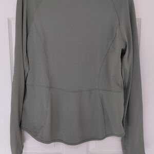 Women's Long Sleeve Top - Sage Green